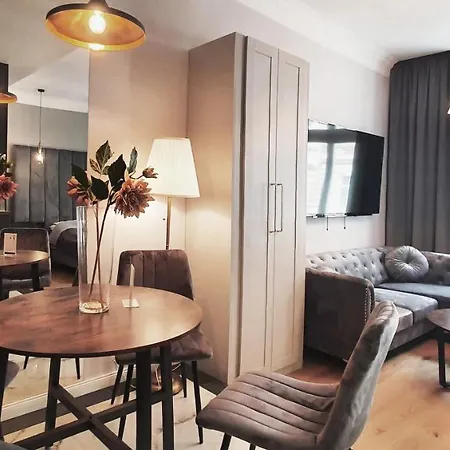 Dk Premium Warminska Secesja Apartment Olsztyn (Warmian-Masurian)